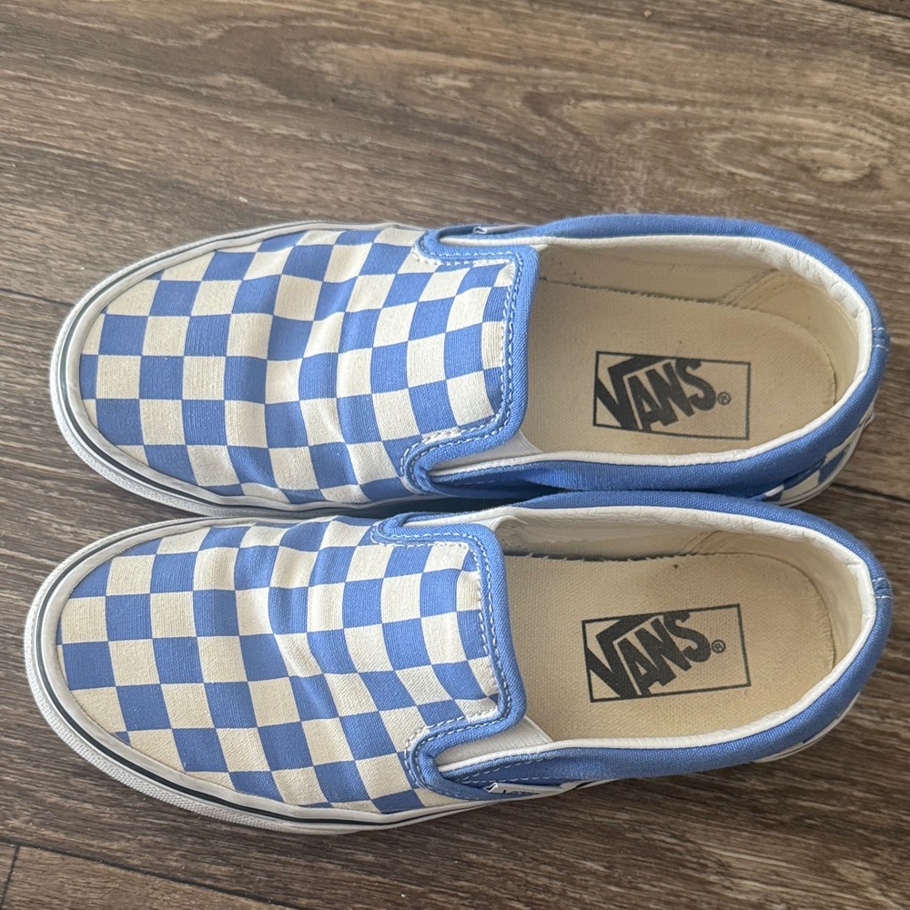 Vans Women’s size 6 Kids size 4 Blue and White Checkered Sneakers